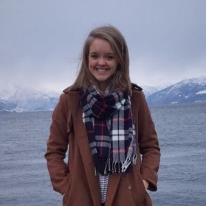 Meet your Posher, Jenna